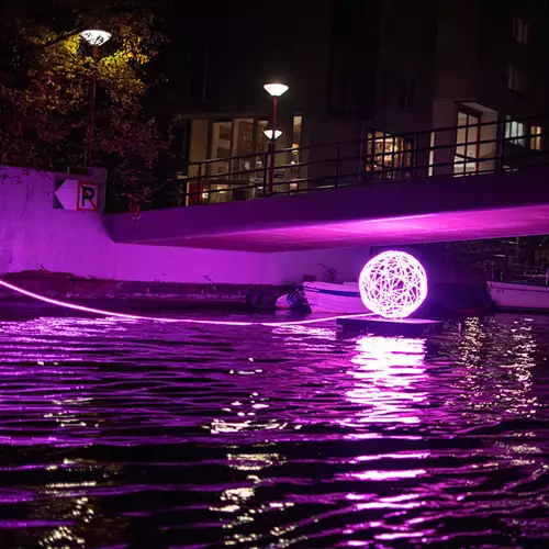 Amsterdam Light Festival Canal Cruise mit Satay Abendessen