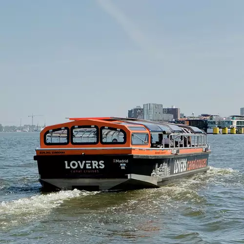 Halboffene Bootsfahrt in Amsterdam