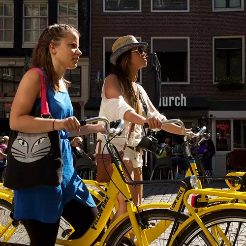 Amsterdam Bike Rental Yellow Bike