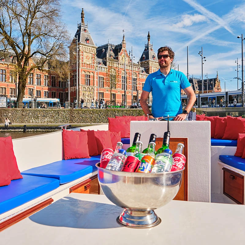 Cruise like a local in Amsterdam