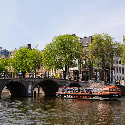 Halvöppen båtkryssning i Amsterdam